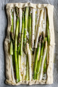 puff pastry with mascarpone and asparagus, edges folded